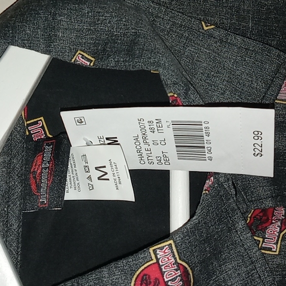 COPY - New Jurassic Park button up shirt - Picture 2 of 4